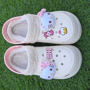 Cream Shoes with Pink Accents Hello Kitty
